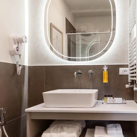 Casa Marina & Konukevi 4*